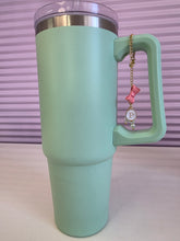 Load image into Gallery viewer, Letter "P" Tumbler Charm

