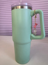 Load image into Gallery viewer, Letter "R" Tumbler Charm
